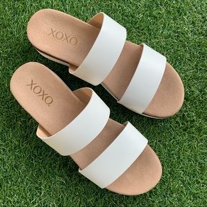 XOXO Sandals Size 9